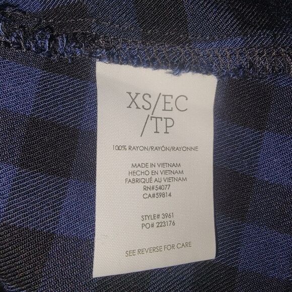 Cabi Aberdeen plaid button-up blouse top size XS - Picture 4 of 8